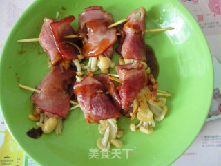 I Roll My Roll: Enoki Mushroom and Bacon Roll recipe