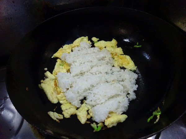 Fried Rice with Spicy Cabbage and Seaweed Egg recipe