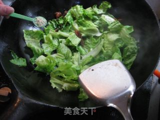 Dace with Tempeh and Lettuce recipe