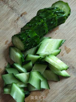Stir-fried Cucumber with Tofu recipe