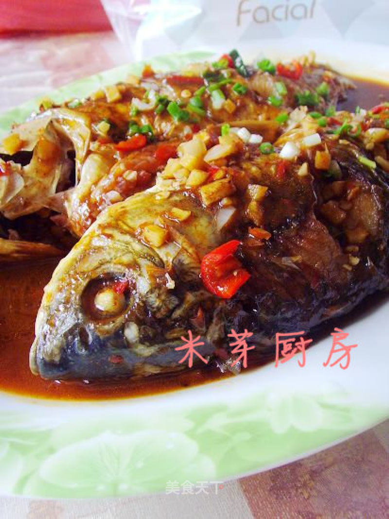 Crucian Carp with Garlic recipe