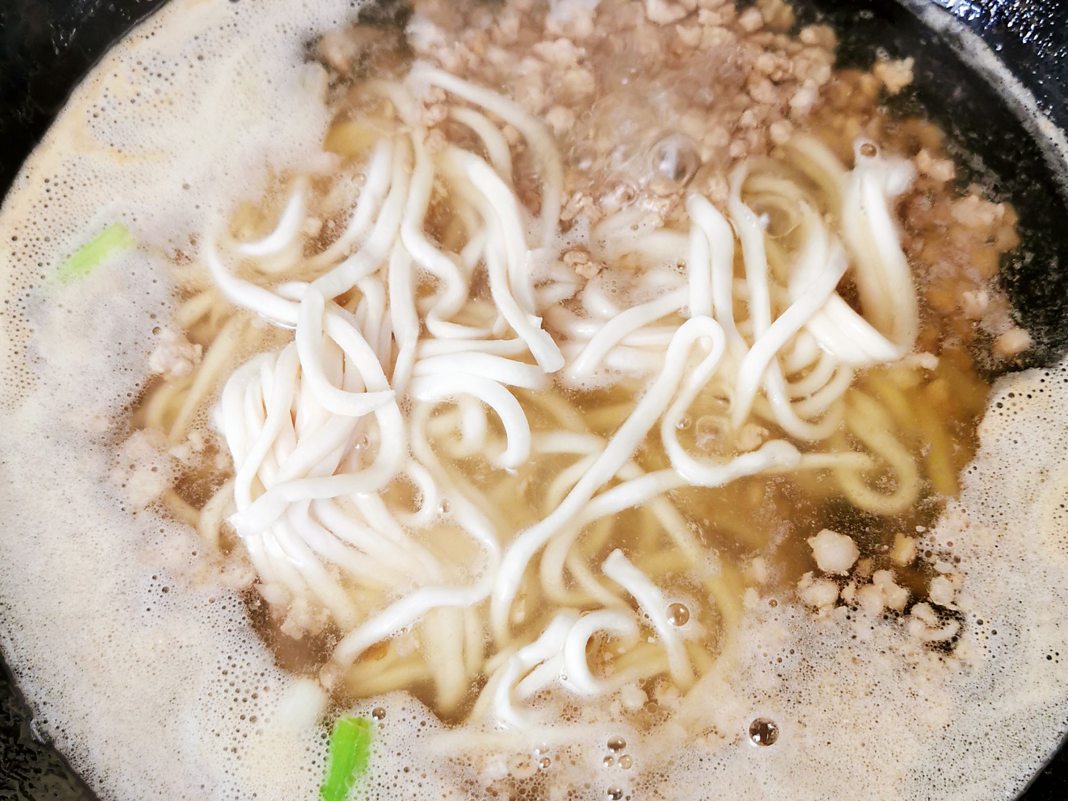 Horn Melon Noodle Soup recipe