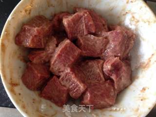 Black Garlic Beef Cubes-tianjin Local Cuisine recipe