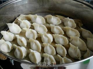 Steamed Dumplings with Beef and King Pleurotus Mushroom Hot Noodles recipe