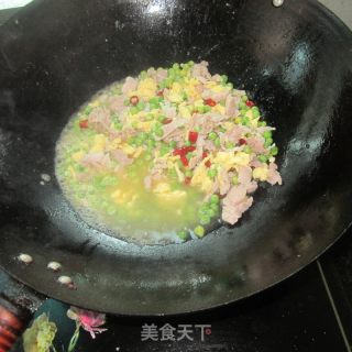 Lean Meat Soup with Green Beans and Eggs recipe