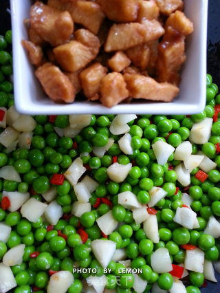 An Old Friend Who Cares about Health-chicken Breast Stew with Horseshoe Peas recipe