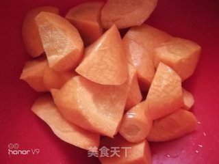 Beef Stew with Tomatoes and Carrots recipe