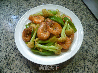 Stir-fried Cauliflower with Shrimp and Green Pepper recipe