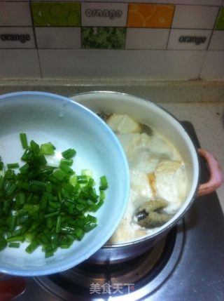 Tofu Loach Soup recipe