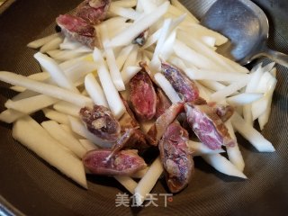Cured Duck Leg with Fish Curd and Boiled Radish recipe