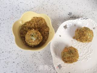 Seaweed Pork Floss Rice Ball recipe