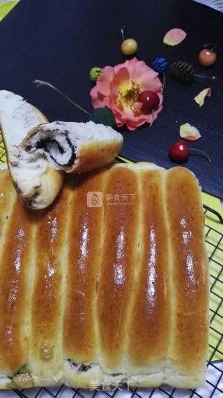 #aca烤明星大赛#milk-flavored Blueberry Soft Row Buns recipe
