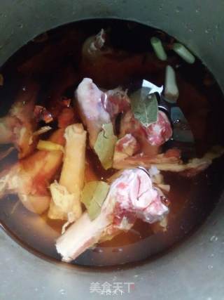 Onion and White Radish Lamb Bone Soup recipe