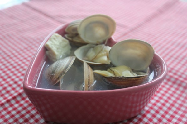 Clams Stewed Tofu Soup recipe