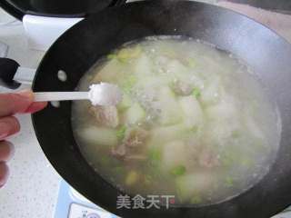 Edamame and Winter Melon Pork Ribs Soup recipe