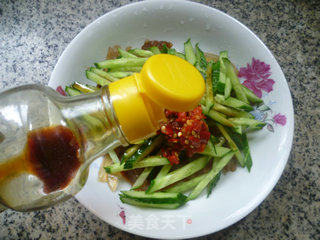 Cucumber Mixed Jellyfish recipe