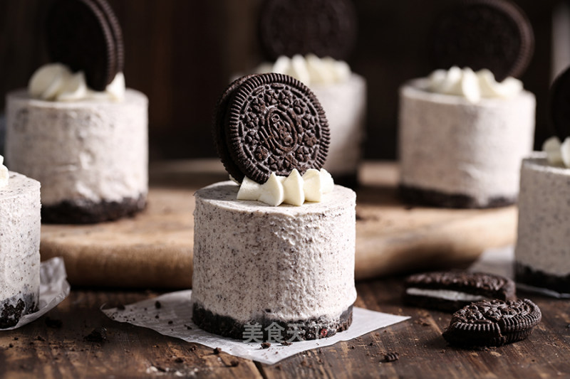 Delicious and Fragrant Oreo Frozen Cheesecake, You Can Make It without An Oven! recipe