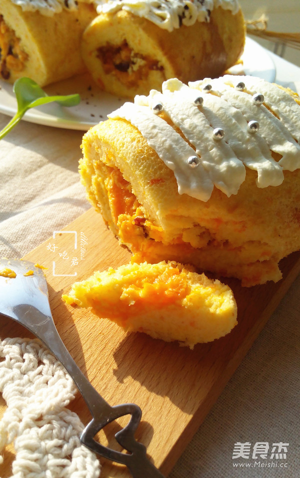 Pumpkin Cranberry Roll recipe