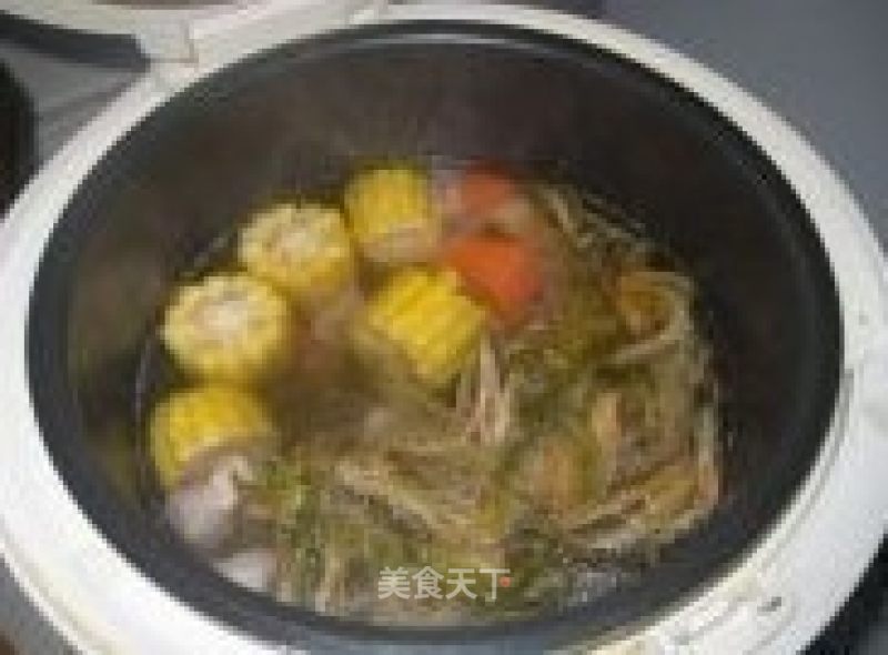 Bawang Flower Pork Ribs Soup