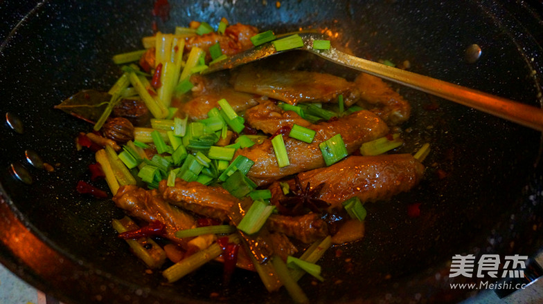 Griddle Spicy Duck Wings recipe