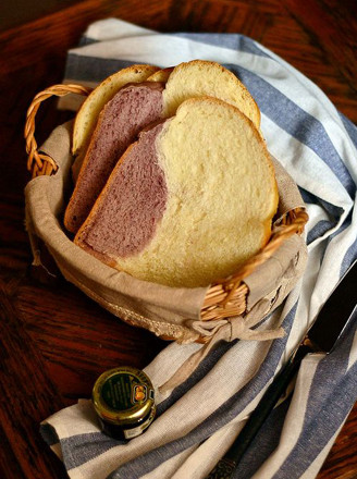 Purple Sweet Potato Twisted Two-color Toast recipe