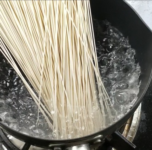 Shrimp Paste Noodles recipe