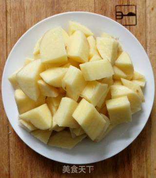 Stewed Pork Ribs with Potatoes recipe