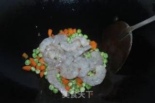 #萝卜# Carrots and Green Beans Fried with Shrimp recipe