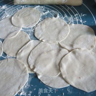 Fried Peanut and Bean Paste Dumplings recipe