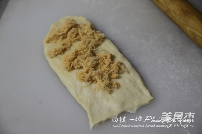Japanese Style Bonito Flower Bread recipe