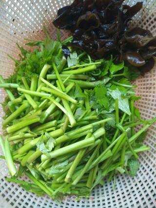 Wild Celery Stir-fry recipe