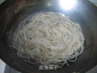 [jianjiang Noodles, Made in A Pattern] Great Shanghai Fried Noodles recipe