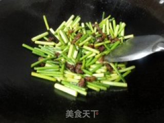 Stir-fried Bacon with Garlic Heart recipe