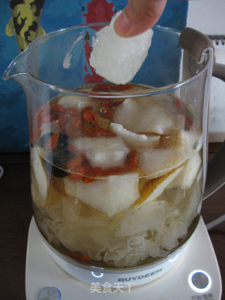 White Fungus, Sydney and Ebony Plum Soup recipe