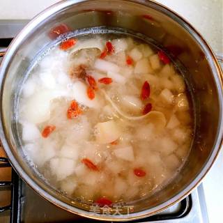 Xiao Diao Pear Soup recipe