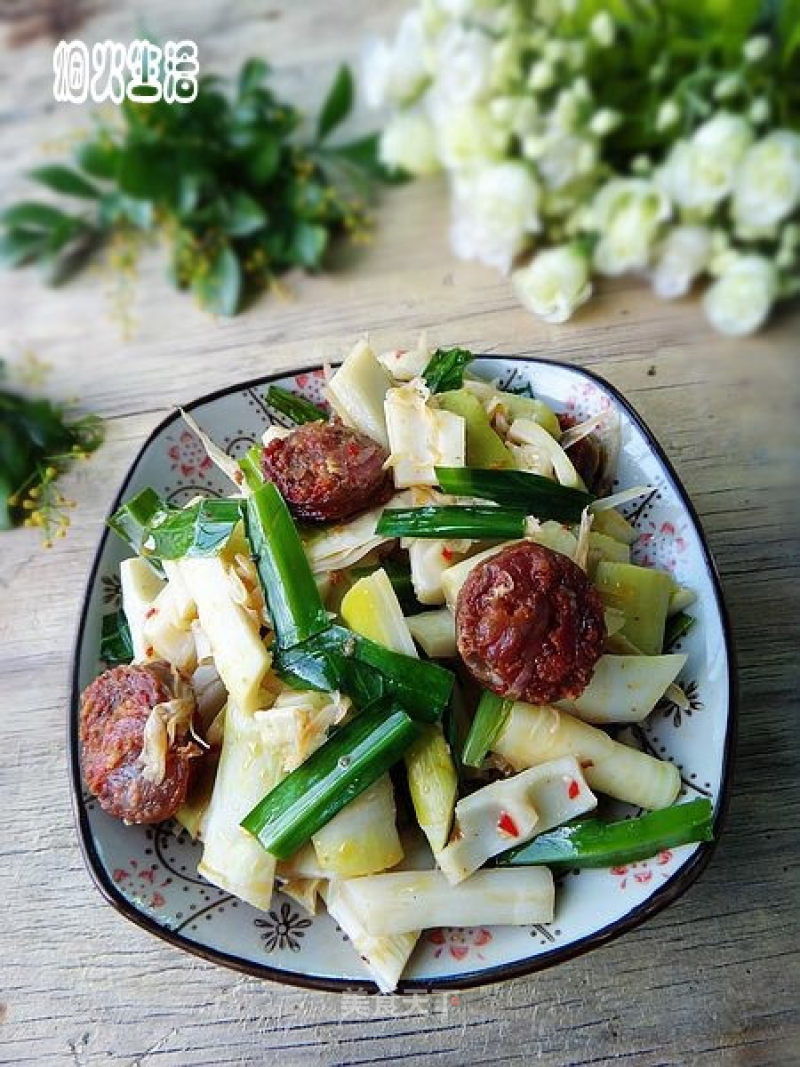 Sautéed Sausage with Bamboo Shoots recipe