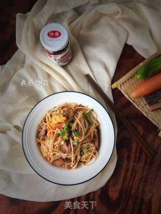 Stir-fried Bacon Rice Noodles with Mushroom and Black Bean Sauce recipe