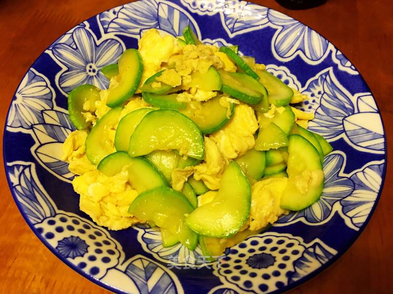 Scrambled Eggs with Zucchini recipe