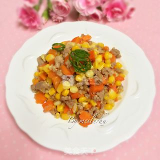 Stir-fried Minced Pork with Corn and Carrot recipe