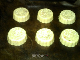 Cantonese Osmanthus Five-nen Mooncake recipe