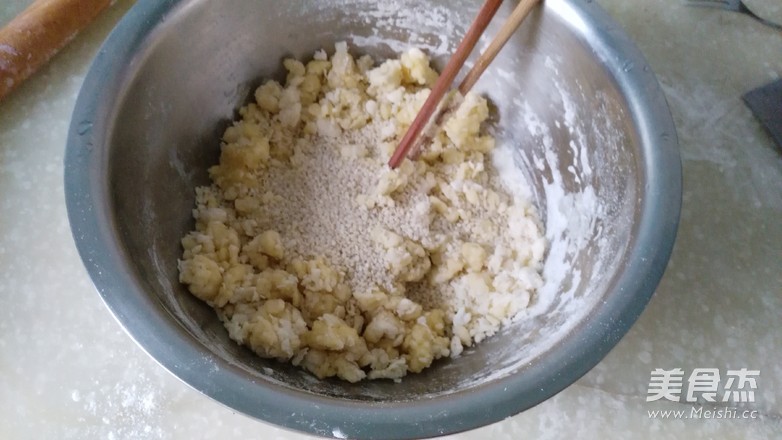 Sesame Soda Crackers recipe