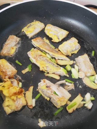 Pan-fried Saury recipe