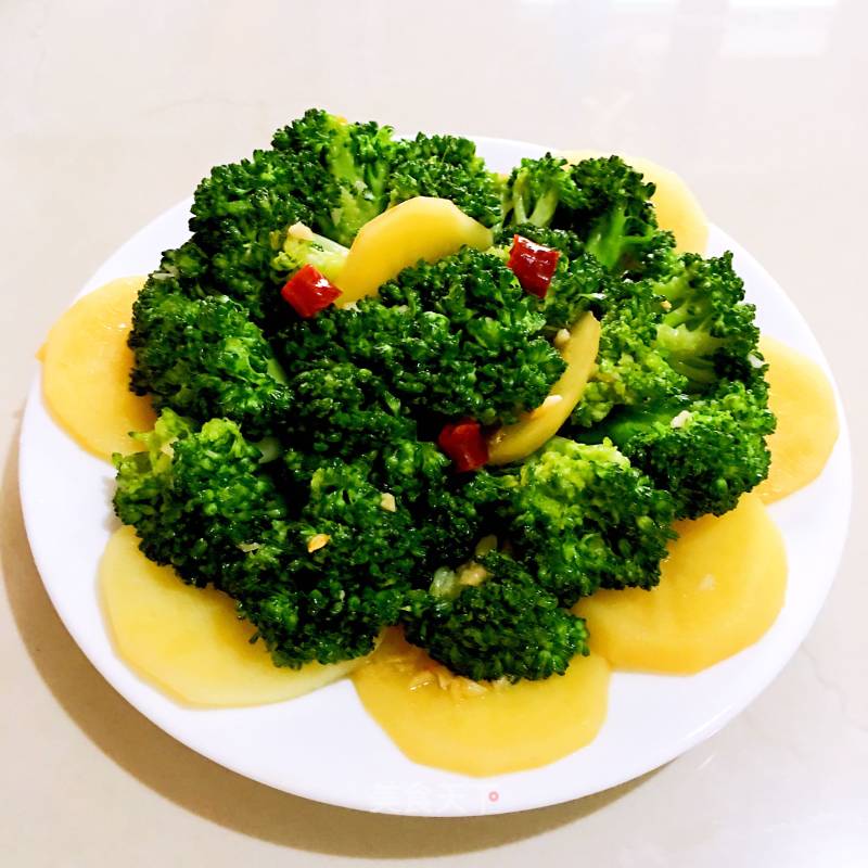 Garlic Broccoli Potato Chips