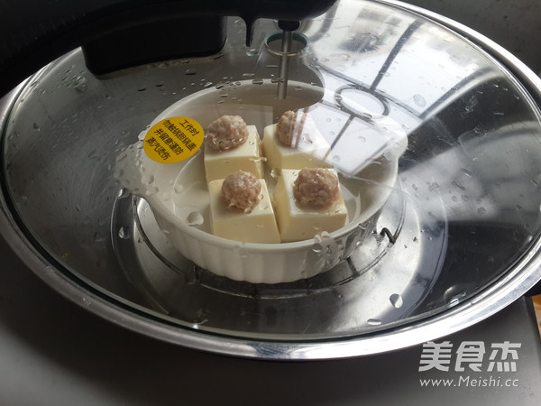 Steamed Tofu with Shrimp and Minced Meat recipe