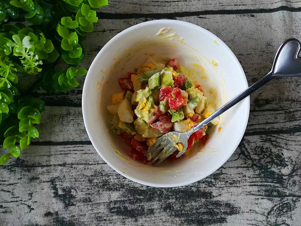 Avocado Salad Boat recipe