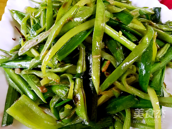 Vegetarian Stir-fried Three Silk recipe