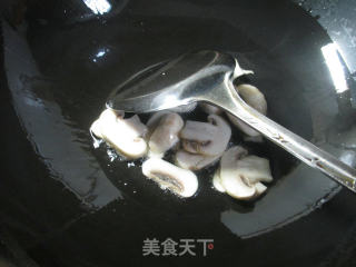 Fried Snow Peas with Mushrooms recipe