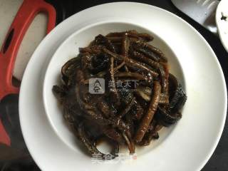 Fried Noodles with Shrimp and Eel recipe