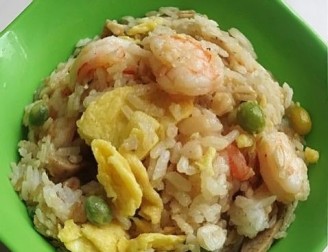 Fried Rice with Shrimp, Fish Ball and Egg recipe