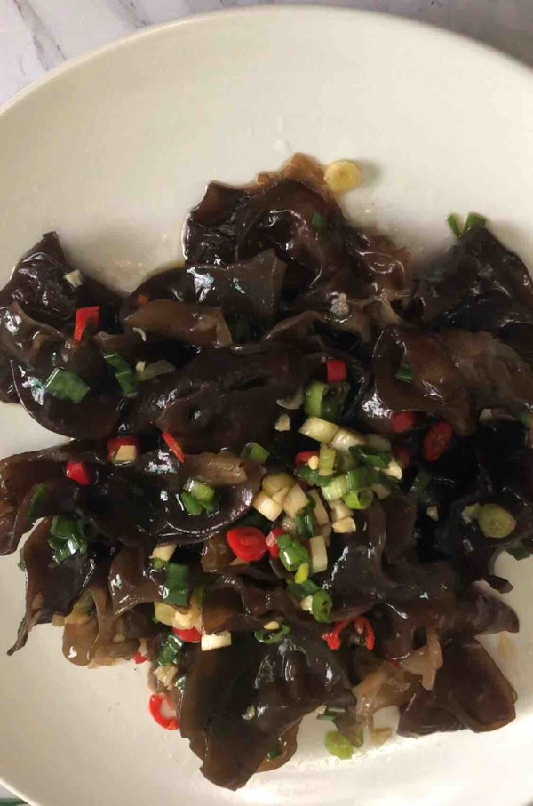 Crispy Cold Sour and Spicy Fungus recipe